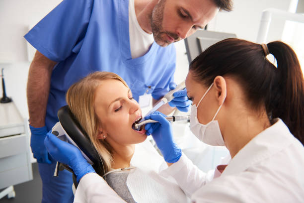 Best Tooth Extraction  in Roanoke, IL